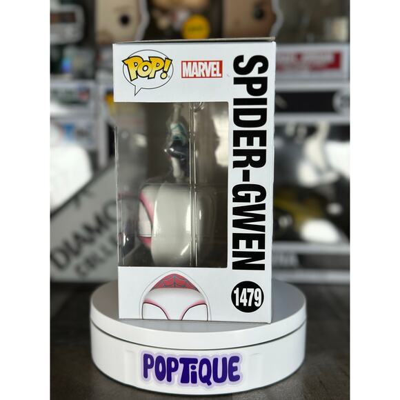 Spider-Gwen Funko Pop! #1479 - Entertainment Earth Exclusive - Picture 2 of 6